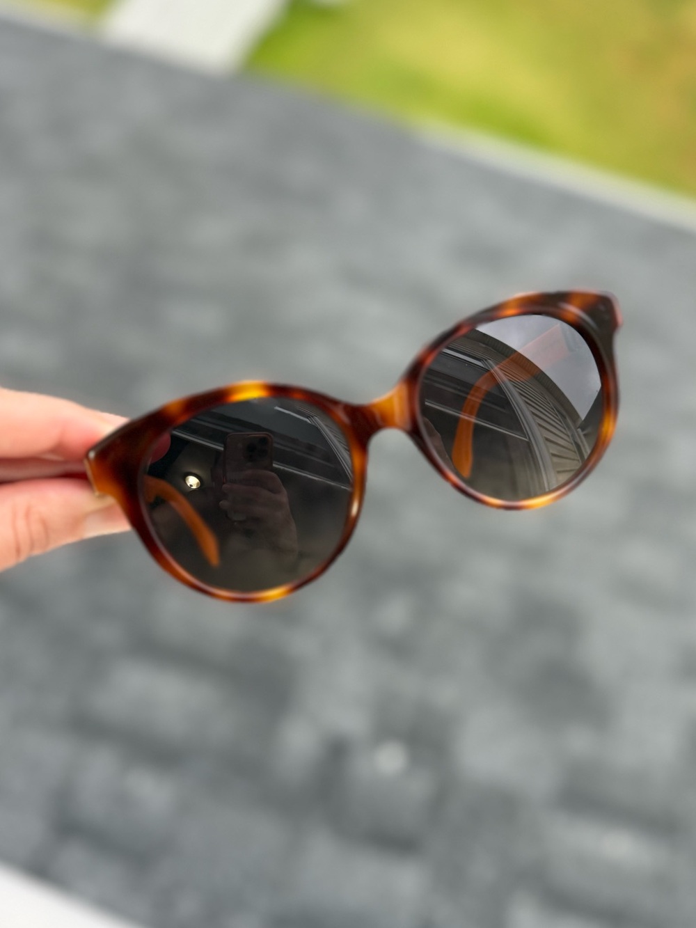 Fendi Cat Eye Women's Brown Sunglasses - Picture 8 of 10